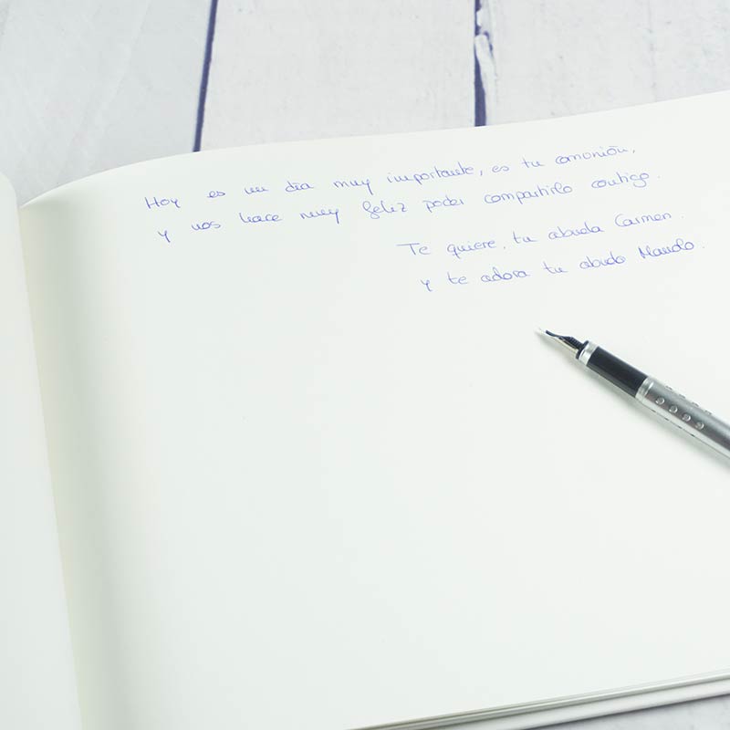 Cadeaux personnalisés: Meilleures ventes: Livre d'or grav&eacute;