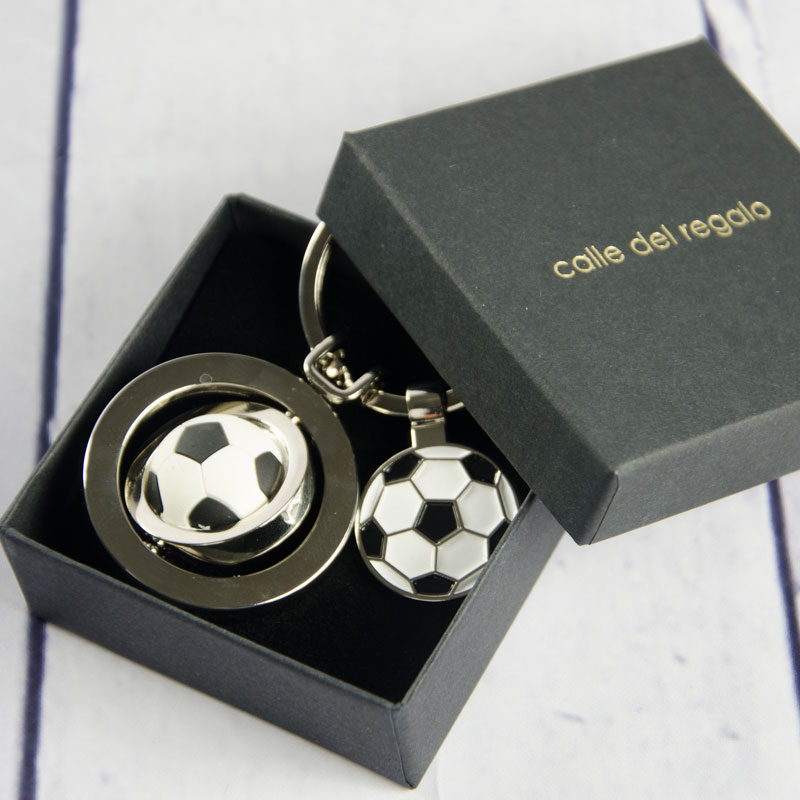 Cadeaux personnalisés: Bijoux personnalisés: Porte-clés foot-ball gravé