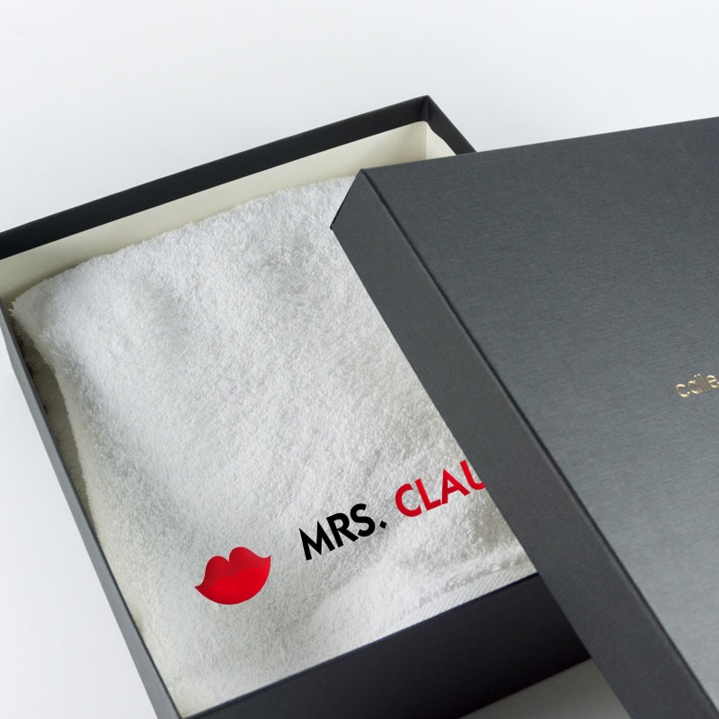 Cadeaux personnalisés: Cadeaux brodés: Pack de serviettes brodées pour couple