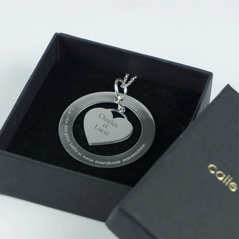 Cadeaux personnalisés: Bijoux personnalisés: Pendentif disque et cœur personnalisé en argent