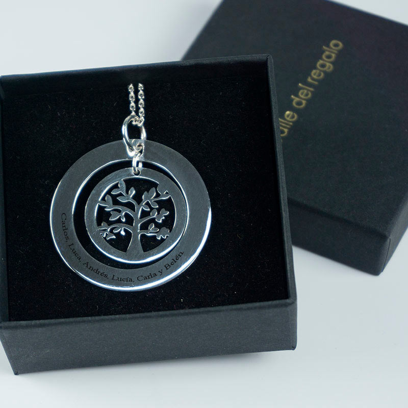 Cadeaux personnalisés: Bijoux personnalisés: Pendentif en Argent Arbre de Vie personnalisé