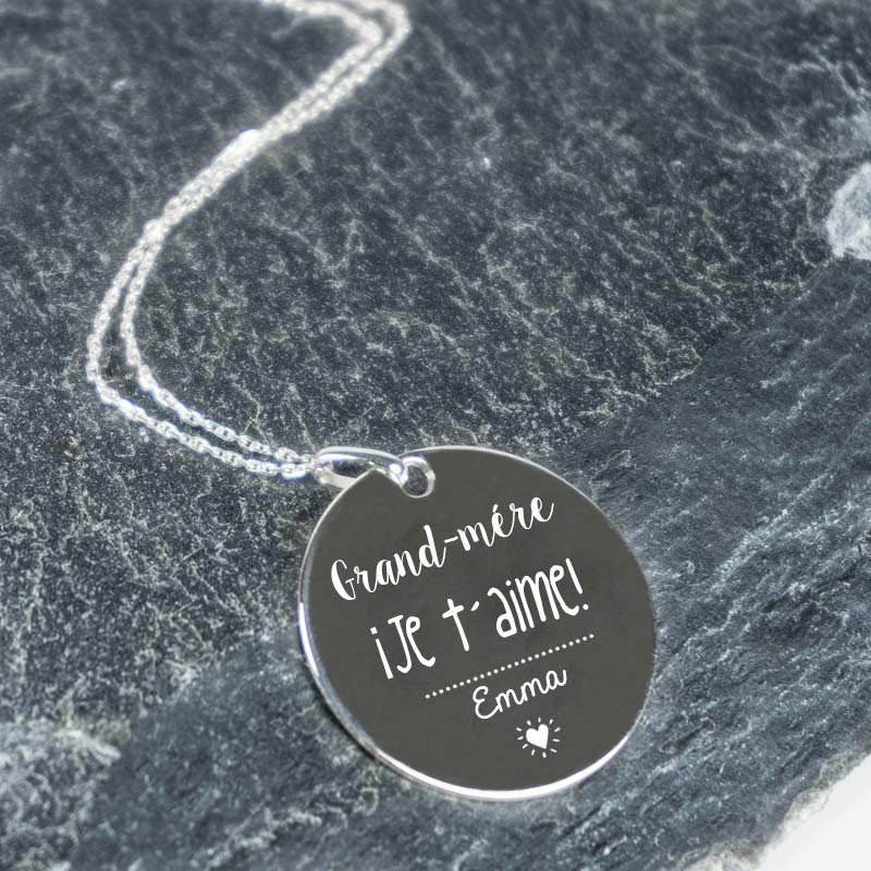 Cadeaux personnalisés: Bijoux personnalisés: Pendentif en Argent 'Grand-mère, Je t'aime!' gravé