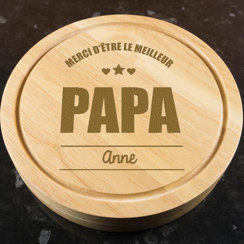 Cadeaux personnalisés: Cadeaux avec le nom: Plateau de fromages en bambou personnalisé pour papa