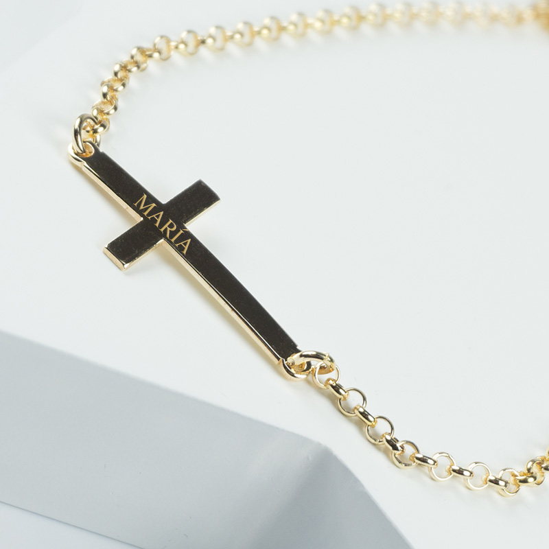 Cadeaux personnalisés: Bijoux personnalisés: Bracelet croix en argent personnalisé plaqué or