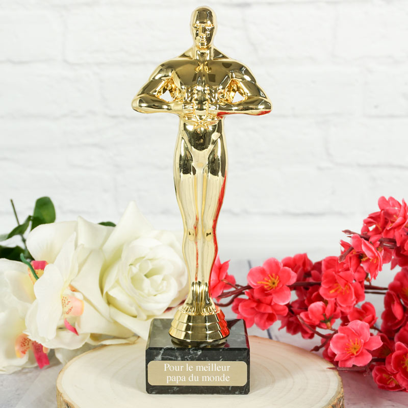 Cadeaux personnalisés: Statue d'Oscar personnalisée retraite: Statue d'Oscar personnalisée retraite