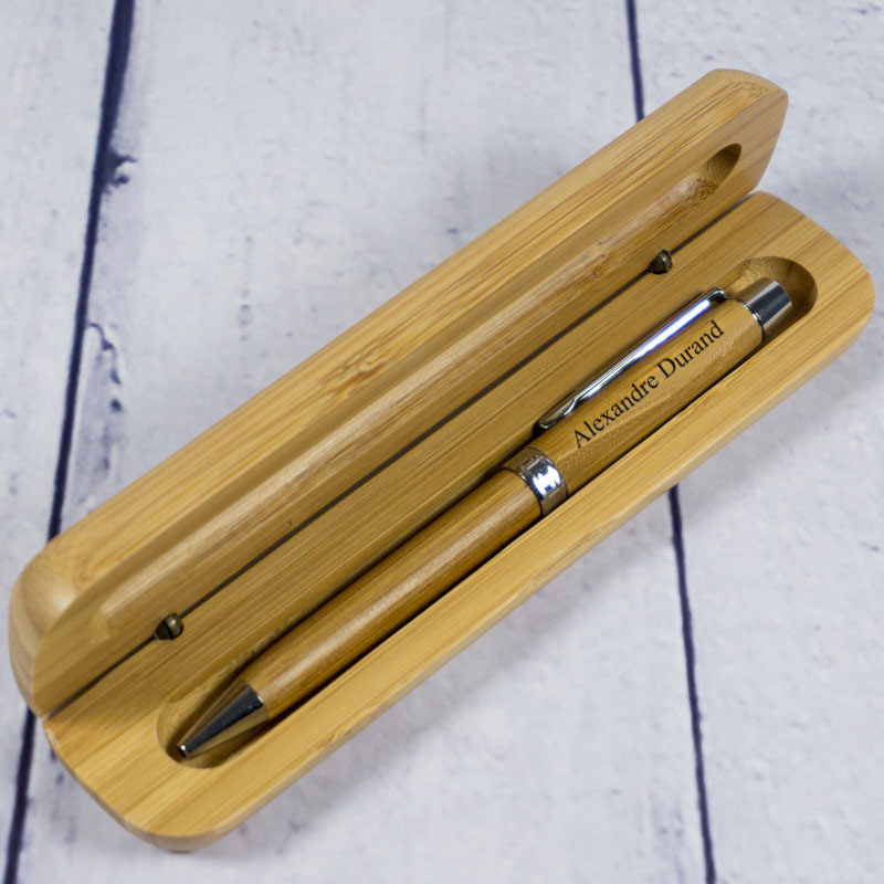 Cadeaux personnalisés: Cadeaux avec le nom: Stylo à bille en bois de bambou personnalisé et gravé