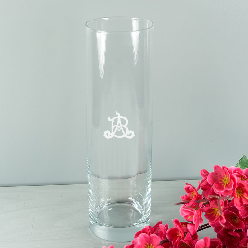 Cadeaux personnalisés: Art de la table personnalisé: Vase gravé avec monogramme