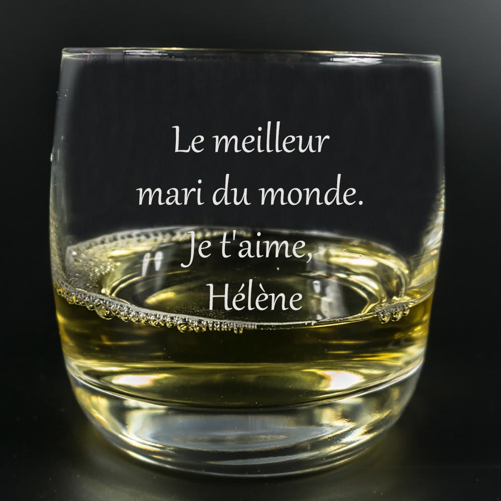 Cadeaux personnalisés: Art de la table personnalisé: Verre à whisky gravé