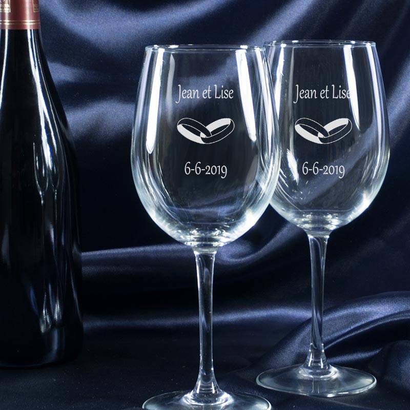 Cadeaux personnalisés: Art de la table personnalisé: Verres à vin pour couples