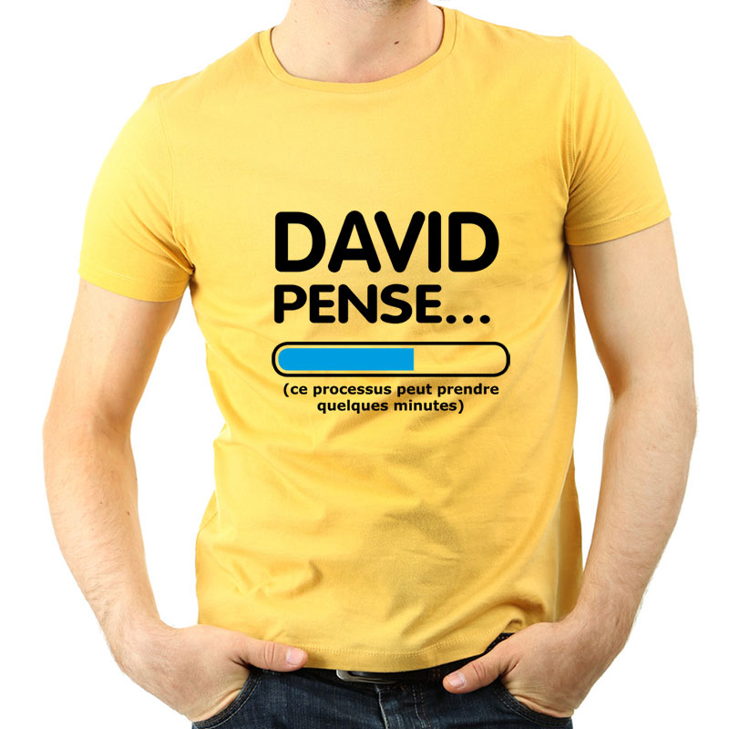 Cadeaux personnalisés: Cadeaux avec le nom: T-Shirt personnalisé... Je pense