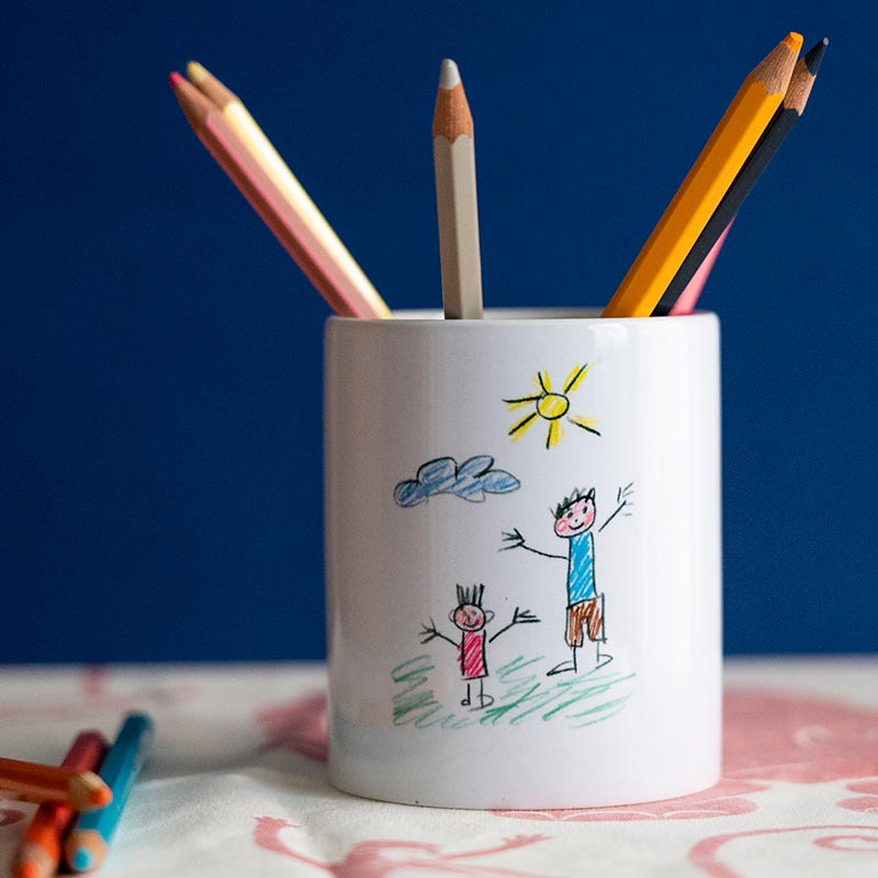 Cadeaux personnalisés: Mugs personnalisés: Mug avec le dessin de votre enfant