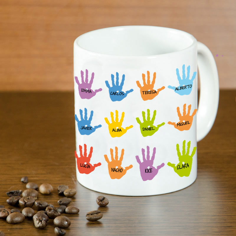 Cadeaux personnalisés: Mug personnalisé 'Empreintes de mains': Mug personnalisé 'Empreintes de mains'