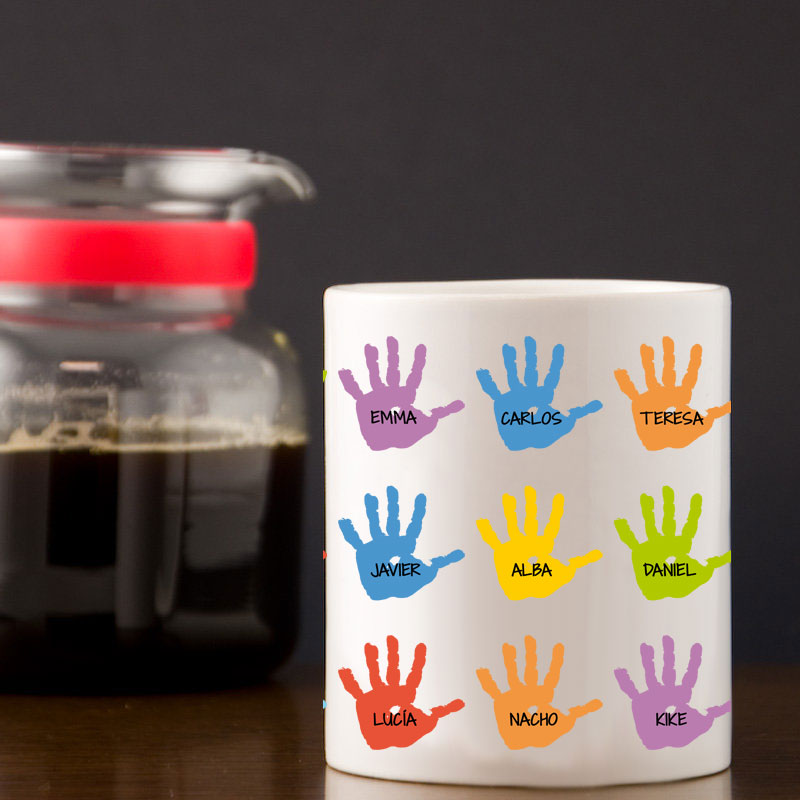 Cadeaux personnalisés: Mug personnalisé 'Empreintes de mains': Mug personnalisé 'Empreintes de mains'